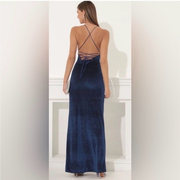 Lucy in the Sky Navy Blue
Maxi Dress - Picture 2 of 2
